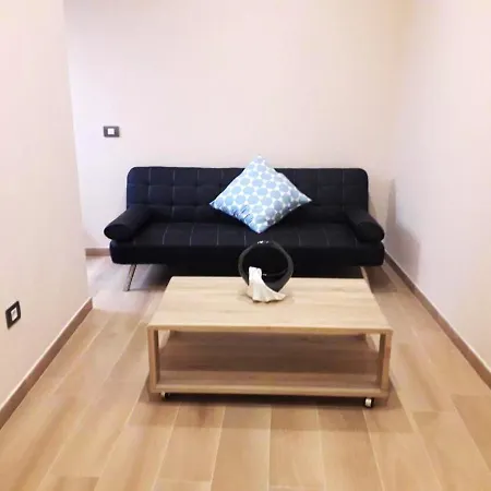 With One Bedroom In With Balcony And Wifi 2 Km From The Beach